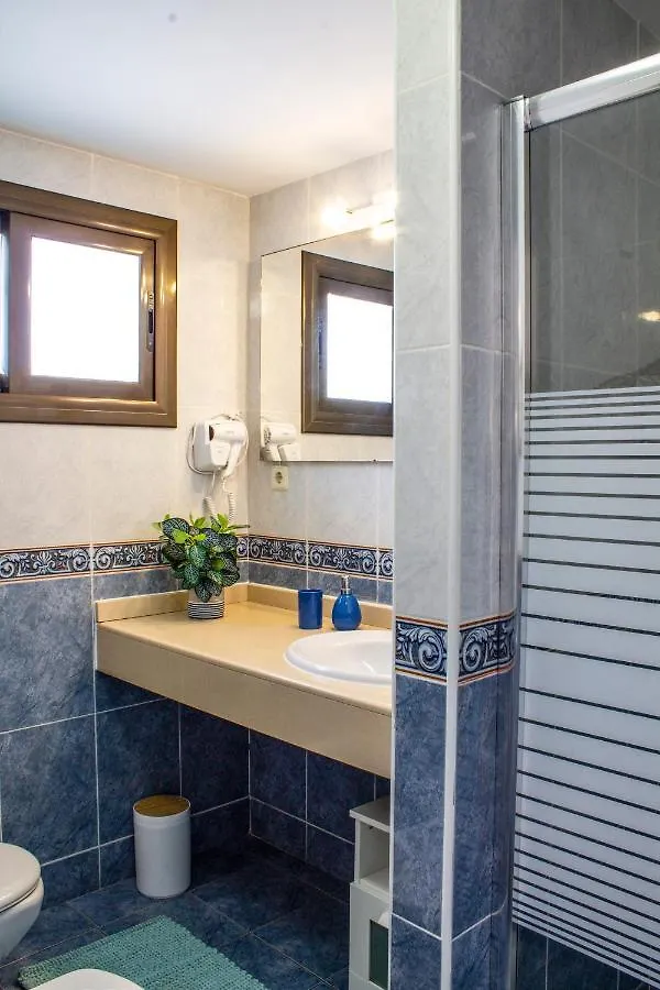 Villa Sol Y Paz, Espacioso Jardin Y Aparcamiento Κοραλέχο 0*,  Ισπανία